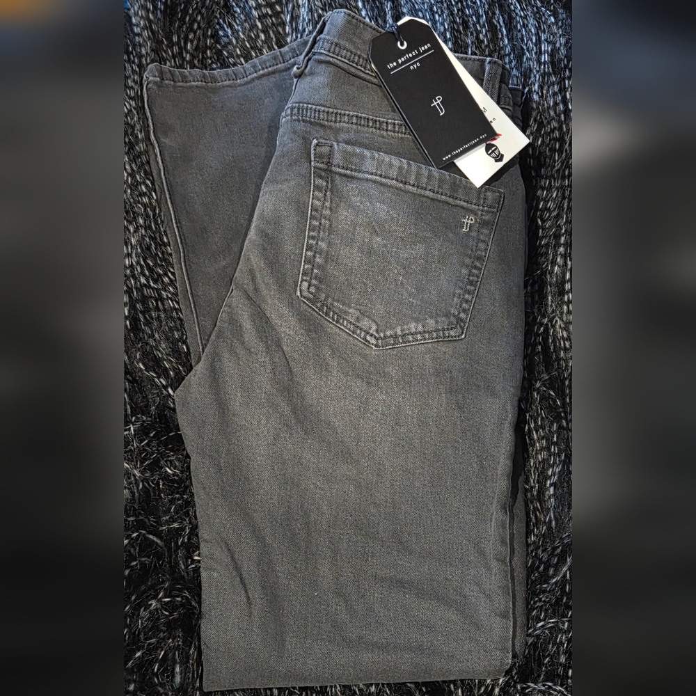 Slim Straight Men's Jeans in Washed Gray - Unbranded